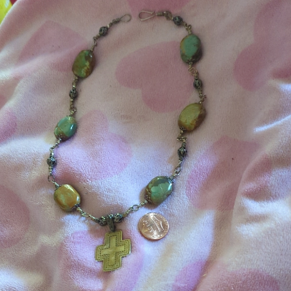 925 Gen Stones Green and 925 Silver Cross Necklace